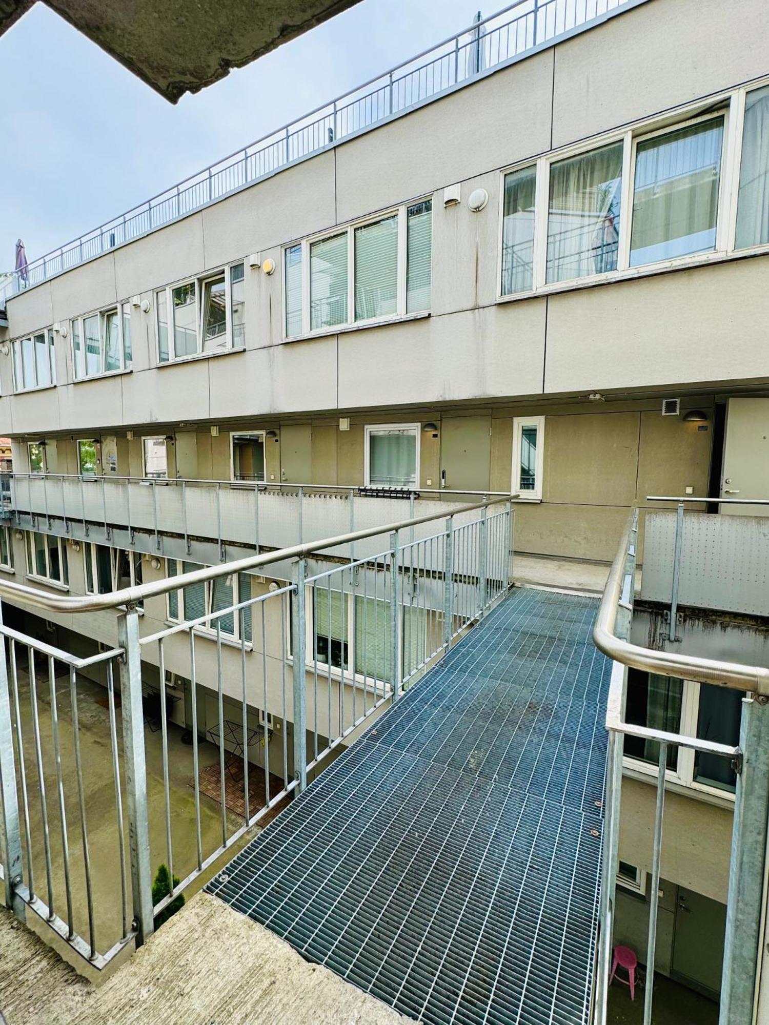 Ultracentral Duplex With Private Rooftop Terrace Осло Екстериор снимка